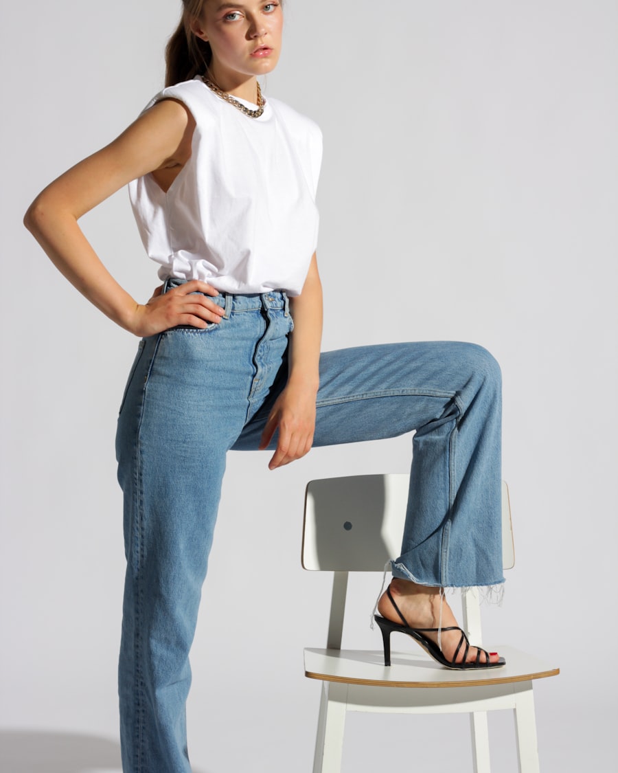 High-Rise Mom Jeans